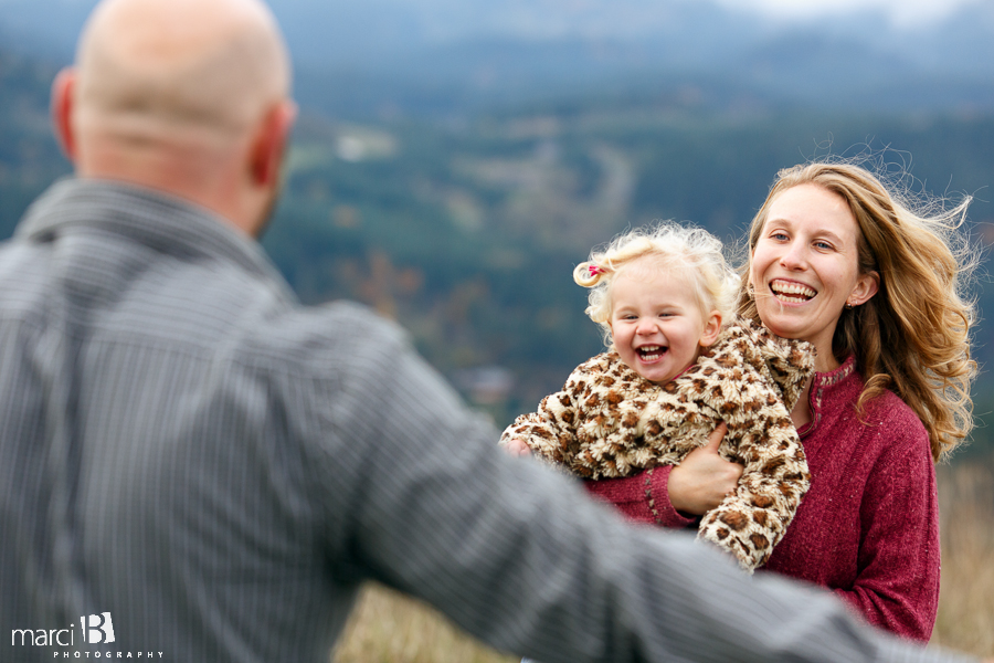 Family hike in Corvallis, OR