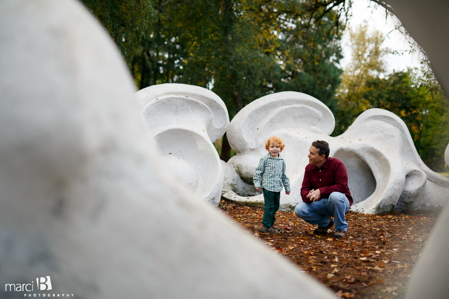 Family photography - Avery Park - dinosaur bones