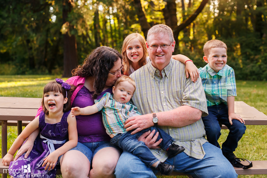 family at the park - Avery Park - Corvallis photographer