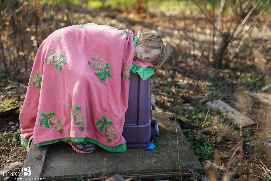 gall asleep anywhere - naptime - childhood